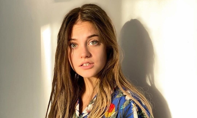 6 тысяч рублей за брови: стали известны цены в салоне красоты жены Моргенштерна