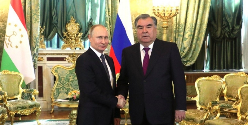 Предновогодняя дипломатия Путина: от Рахмона до Лукашенко