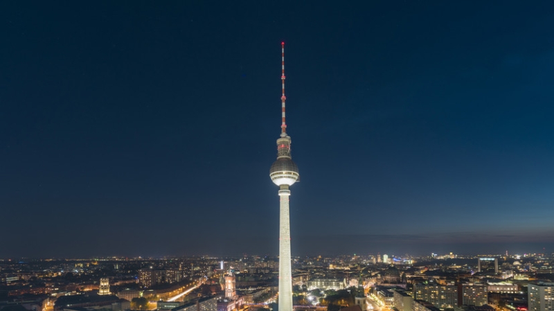 BZ: Бербок не хочет пускать российских дипломатов на мероприятия 9 мая в Берлине