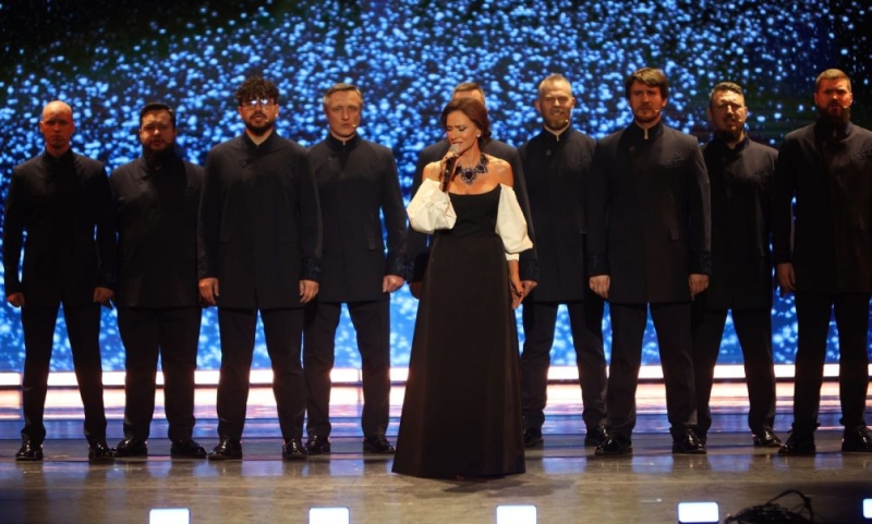 Елена Север впервые исполнила композицию «Верните память» на сцене Большого театра