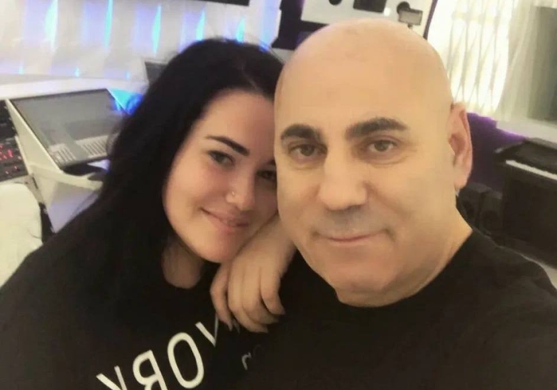 Зять Иосифа Пригожина погиб на СВО — его тело так и не нашли — БлокнотРУ — Новости шоу-бизнеса. Новости шоу-бизнеса России сегодня. Новости шоу-бизнеса России. Новости шоу-бизнеса России сегодня 2025. Новости шоу бизнеса России сегодня. Новости шоу-бизнеса россии сегодня 2025. Последние новости шоу бизнеса России. Шоу бизнес России сегодня.