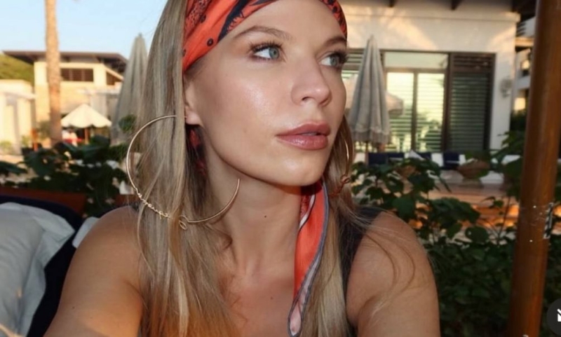 Турагент кинула на 100 млн блогершу-миллионницу и внезапно «умерла»